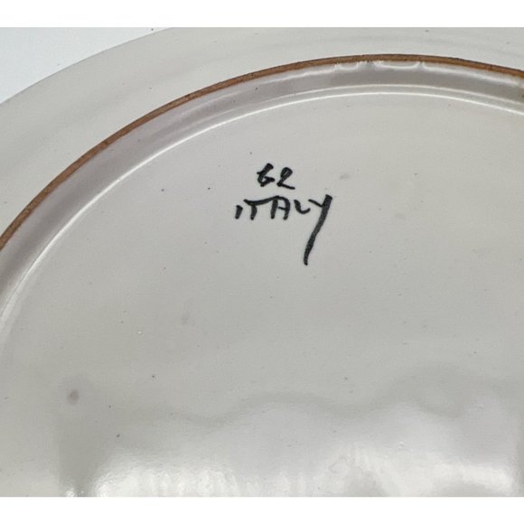 Ceramic Collectible Plate w/ Grape Design Italy Signed 10" Textured - Picture 6 of 6